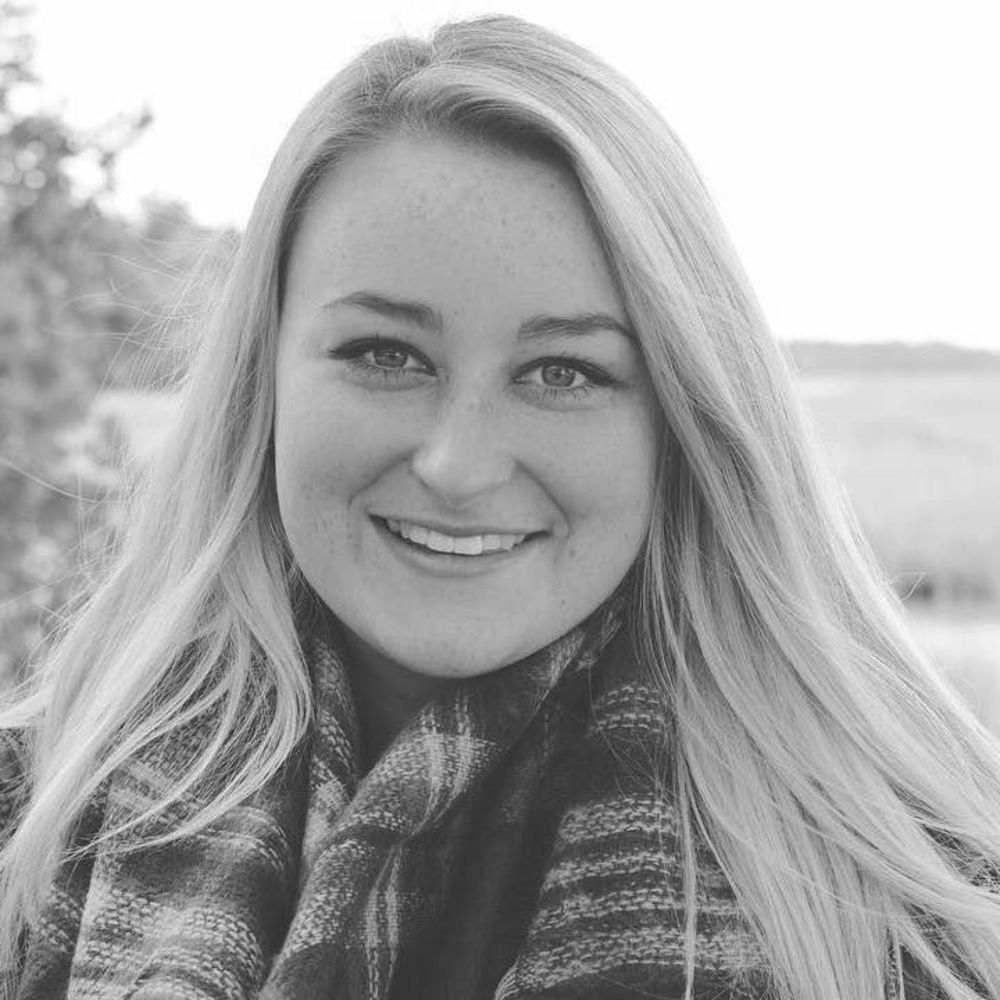 Meet your Posher, Kayla
